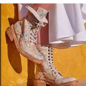 Free People Leather Combat Boots Size 11, Vintage Floral Lace Up Boots NEW